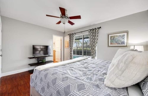 Charlotte Park Haus | Private pool home, In the center of Punta Gorda, Just minters from fun & food