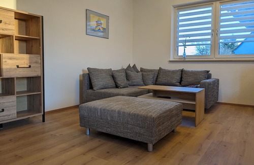 Bechhofen Wohnung | Holiday Apartment "Seenlandliebe - Wiesethblick" with Shared Garden