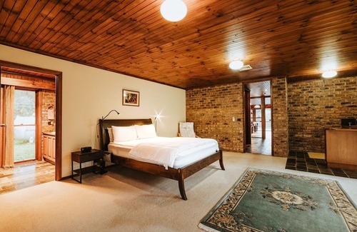 Howqua Haus | Jade Hill - Howqua - Sleeps 10