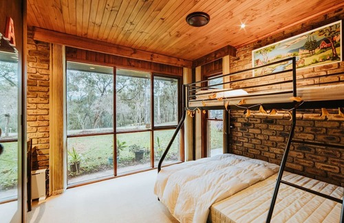 Howqua Haus | Jade Hill - Howqua - Sleeps 10