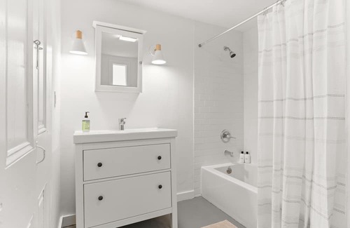 Faubourg Livaudais Wohnung | Cute Nola Flat Steps from the Streetcar