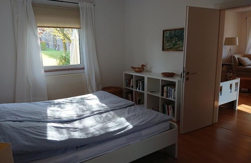 Dorp Wohnung | Gemütliche Ferienwohnung auf Gutshof am Ruhrtalradweg