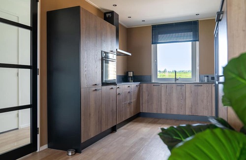 Leons Haus | 20-person group home in the heart of Friesland