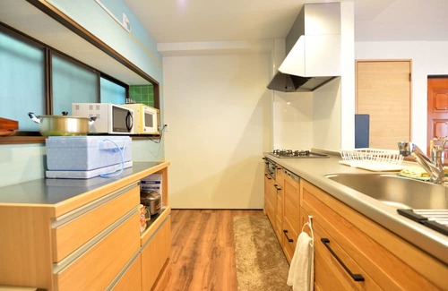 Gamagori Haus | 3-Storey house with a scenic view of Mikawa Bay!