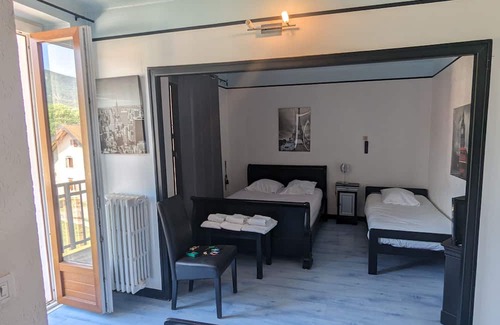 Lully Wohnung | Le Balandri - Chambre Indépendante 4 Pers Avec Douche