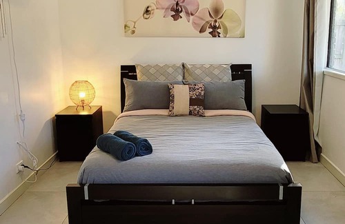 Slacks Creek Wohnung | Entire Ground Level Of A Double Storey Home