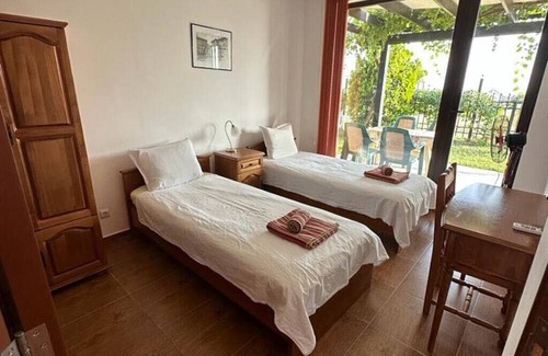 Kosharitsa Wohnung | 3 Bed, 3 Bath Villa at Bay View Villas