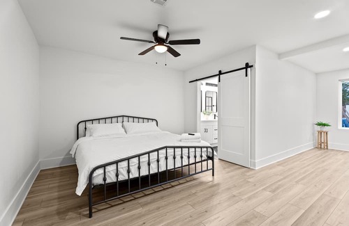 Coronado Villa | Charm In Coronado: Your Perfect Getaway W/ Casita