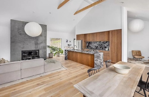 Accord Haus | Cozy Newly Built Retreat w/Pool & 10 Acres in Accord, NY!