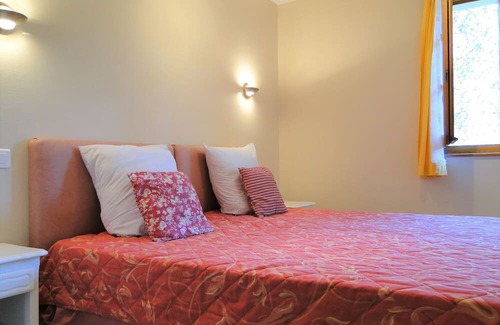 Foncine-le-Haut Wohnung | Gîte 829 montagnes du jura avec spa et sauna 3*