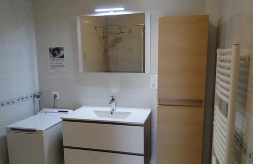 Foncine-le-Haut Wohnung | Gîte 295 montagnes du jura avec spa et sauna 3*