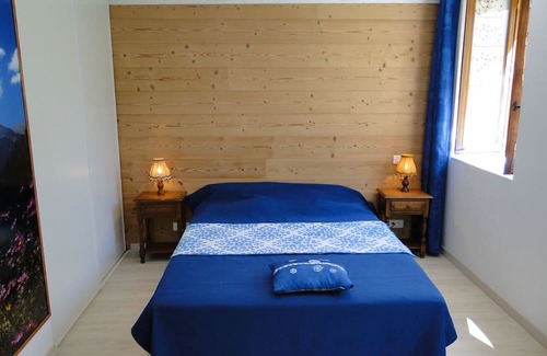 Foncine-le-Haut Wohnung | Gîte 295 montagnes du jura avec spa et sauna 3*