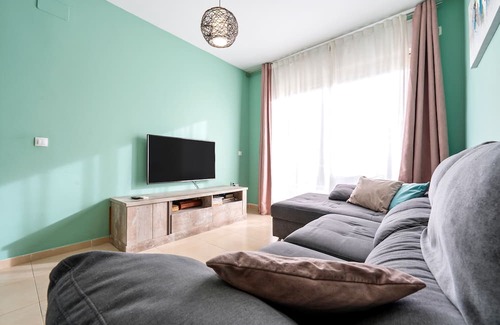 Cap de Salou Wohnung | Apartment 'Lovely' with Shared Pool, Private Terrace and Air Conditioning