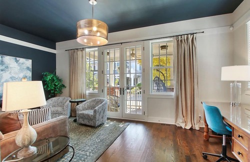 Libertyville Haus | Luxury home w/ rooftop & porch RIGHT in downtown Libertyville ★ Near Naval Base