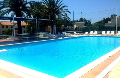 Falerna Wohnung | Holiday Apartment "Trilocale 34 Residence La Giungla" with Sea View, Shared Pool & Wi-Fi