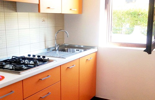 Falerna Wohnung | Holiday Apartment "Trilocale 30 Residence La Giungla" with Sea View, Shared Pool & Wi-Fi