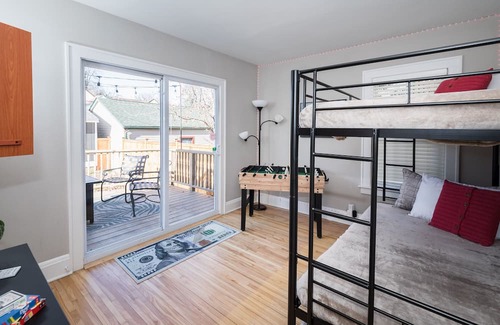 Northrop Haus | Nokomis Nirvana: Delightful 4BR Gem in MPLS