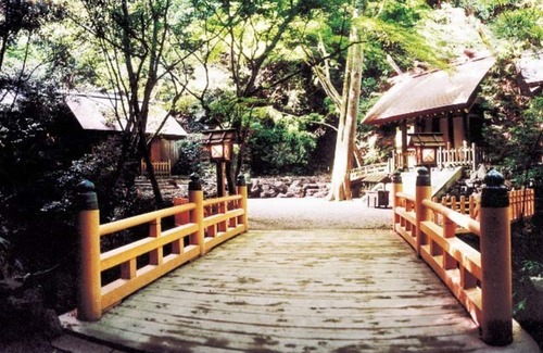 Kuwana Haus | Great value for couples Smoking semidouble / Kuwana Mie