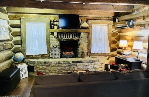Maysville Kabine | Del's Cabin - Lazy Getaways