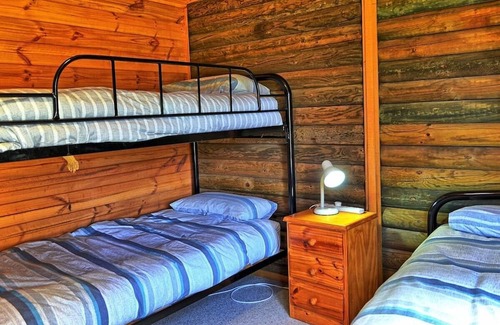 Adaminaby Kabine | Your gateway to an unforgettable holiday experience in the stunning Snowy Mountains!