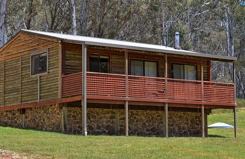 Adaminaby Kabine | Your gateway to an unforgettable holiday experience in the stunning Snowy Mountains!