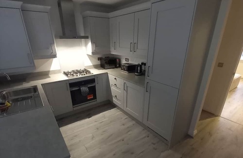 Crawcrook Haus | Beautifully presented 3 bedroom house. 5 miles from Newcastle city centre.