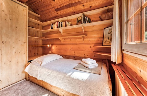 Les Tines Kabine | Mazot Mer de Glace Cosy Cabin