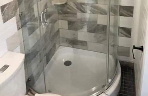 Vineyard Haus | Contemporary Tiny Home at Marina