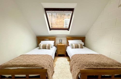 Harthill Wohnung | The Coach House is nestled in the beautiful village of Harthill