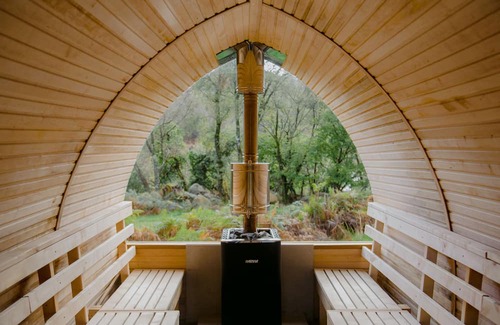 Laragh Hütte | Welcome to The Deerstone Hideaway.n