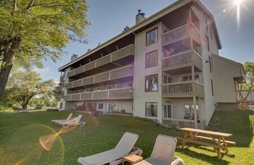 Magog Wohnung | Condo Le Memphré *Bord de Lac*