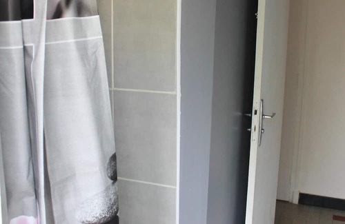 Tain-l'Hermitage Wohnung | Homerez - Nice appartement for 5 ppl. with balcony at Tain-l'Hermitage