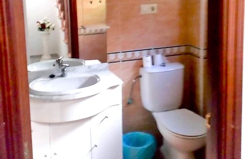 Sotillo de la Adrada Haus | Homerez - House for 11 ppl. with shared pool and garden at Sotillo de la Adrada