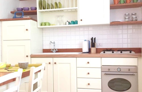 Laureto Wohnung | Homerez - Apartement 9 km away from the beach for 4 ppl. with shared pool