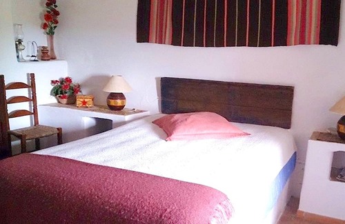 Sao Barnabe Haus | Homerez - Spacious house for 5 ppl. with shared pool at Almodovar