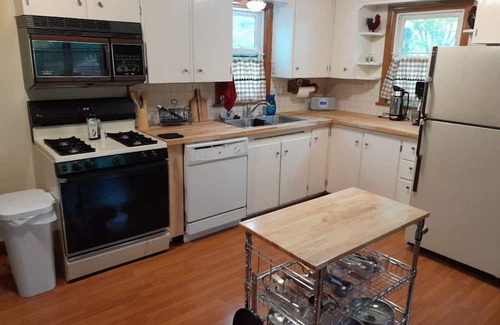 Mora Haus | Beautiful and quite home in a cozy small town setting.