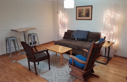 Mora Haus | Beautiful and quite home in a cozy small town setting.