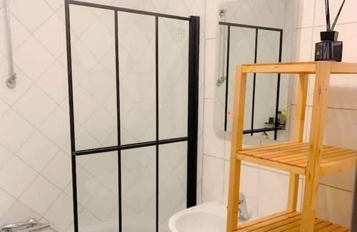 Saint-Fargeau Wohnung | Paris : Charmant 2 Pièces Idéalement Placé