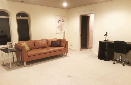 Kettle Falls Haus | River/Mountain View House Mother in law Suite #4