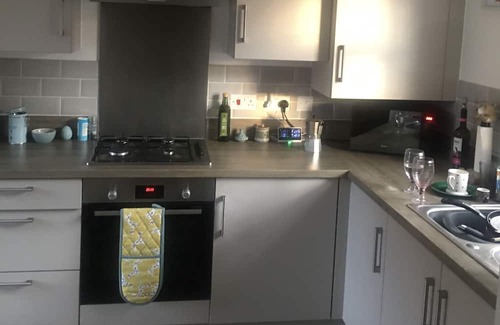 Attleborough Haus | Impeccable 2-Bed House in Attleborough