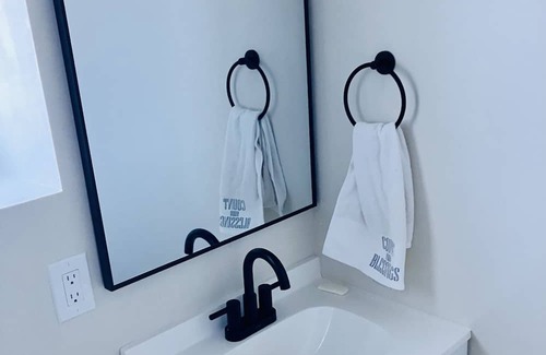 Lawrenceville Hütte | Cozy Suite near Princeton