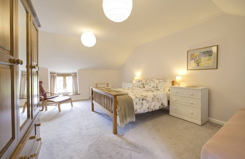 Saint Briavels Haus | Converted stables and hayloft in former historic farmyard