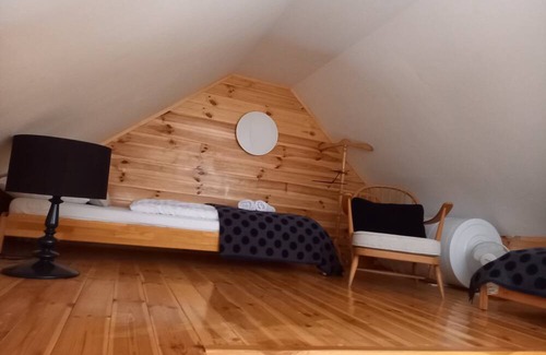Csopak Wohnung | NEONCsopak at lake Balaton perfectly located for hiking-swimming,-wining-dining