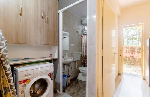 Benaulim Wohnung | Ground Floor Studio | W/Pool | 15 Min Walk To Beach