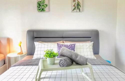 Puchong Wohnung | Luxury Apt O Near Sunway w/AtariGames @SetiaWalkn