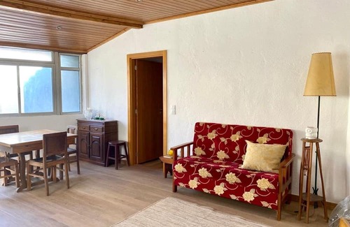 Chaves Haus | Cozy 3-BR Getaway, Lama de Arcos by LovelyStay