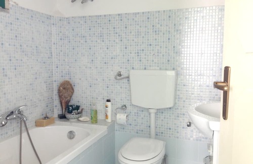 Rossano Haus | Homerez - House 3 km away from the beach for 4 ppl. with sea view at Rossano