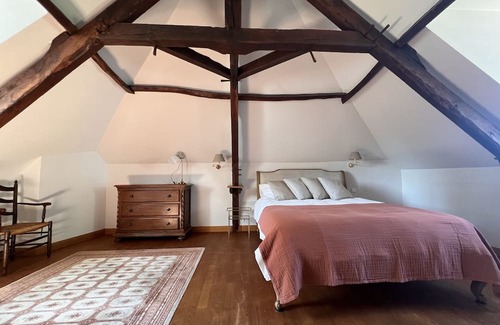 Chanteix Haus | Beautifully restored family cottage, with a large garden, pool and terrace in a lovely small village