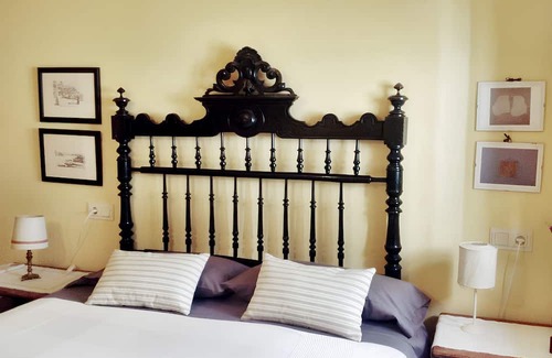 Perelada Wohnung | Homerez - Nice apartement for 4 ppl. with balcony at Peralada