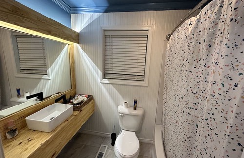 Stuttgart Haus | Cozy and homelike with a large back yard and great neighborhood